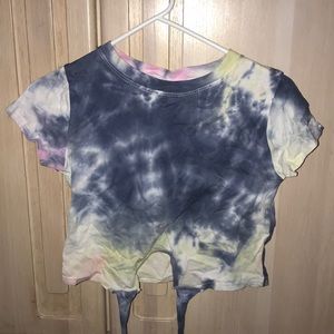 Cropped tie-dye tee